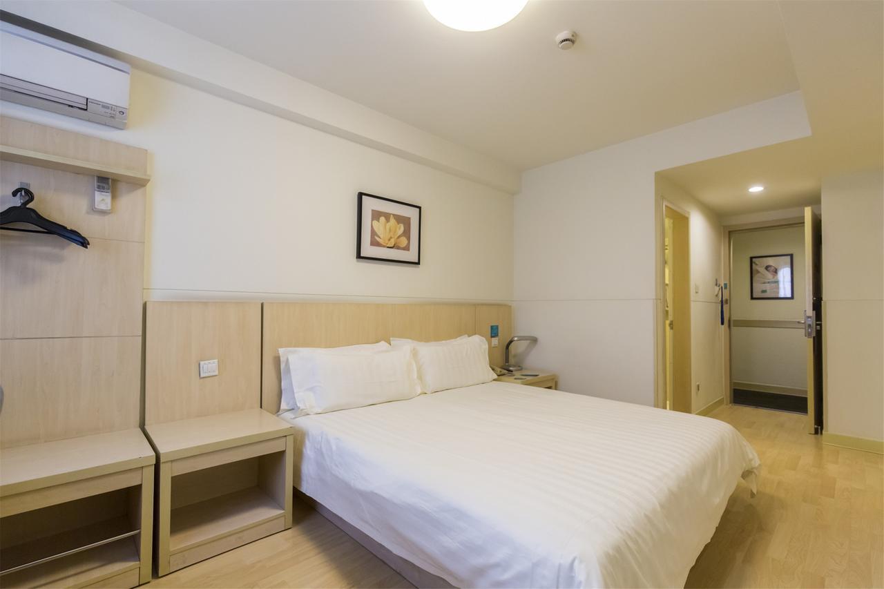 Jinjiang Inn Shenyang Zhongshan Square Medical University First Hospital Bagian luar foto